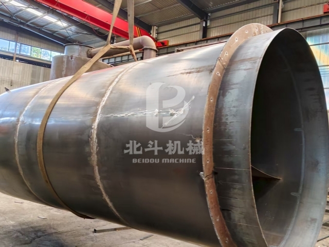 分秒必爭！大型烘干機設備裝車環(huán)節(jié)火熱推進