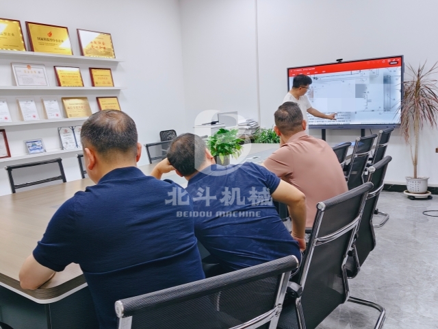 生物質(zhì)炭化機項目洽談 共探固廢資源化新路徑